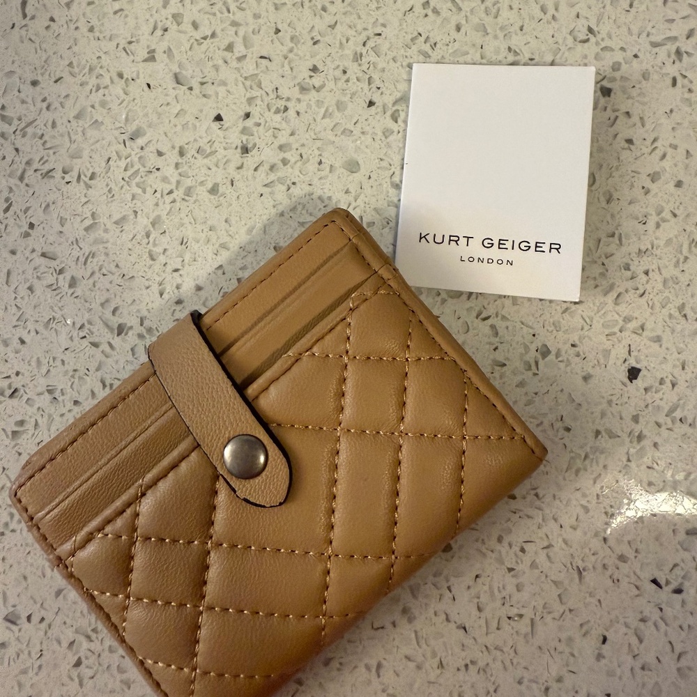 NWT Kurt Geiger London card wallet